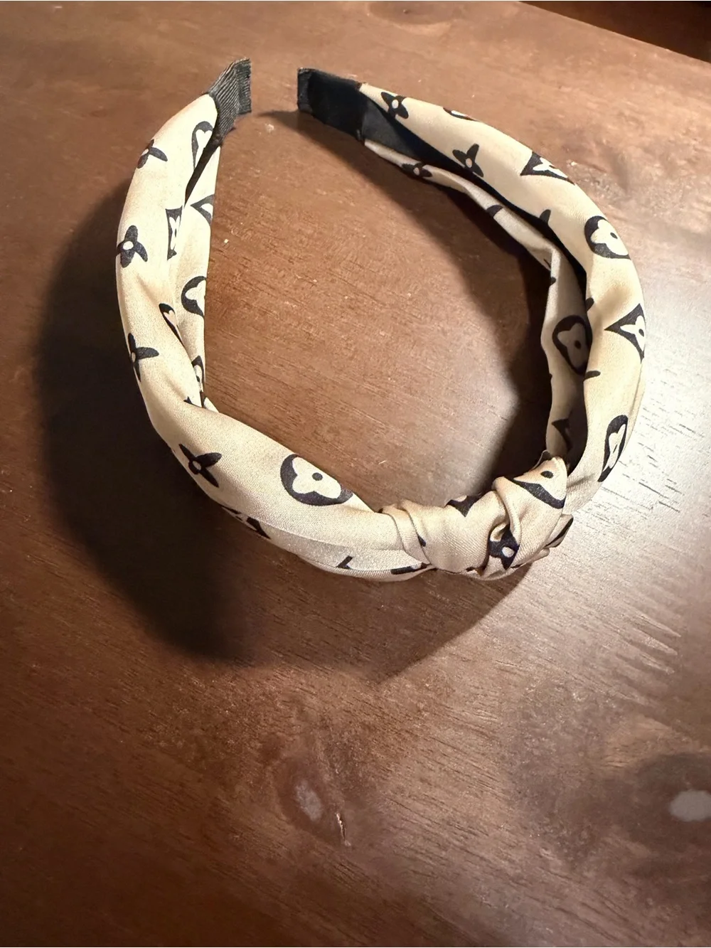Kids Knotted Beige Pattern Headband with Black Motif
